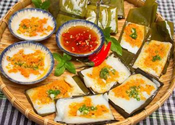 Bánh có nhân thịt gói lá chuối