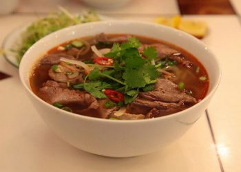 Bún bò Huế thơm ngon đậm vị nhiều người mê