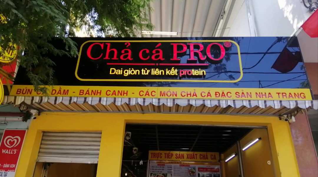 Tại chả cá Pro rất đa dạng các món phục vụ độc đáo