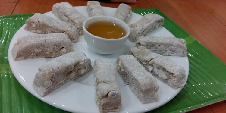 Chuẩn bị các nguyên liệu đầy đủ khi làm món bánh này là gì?