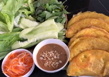 Cách làm bánh xèo miền Trung giòn tan, đơn giản