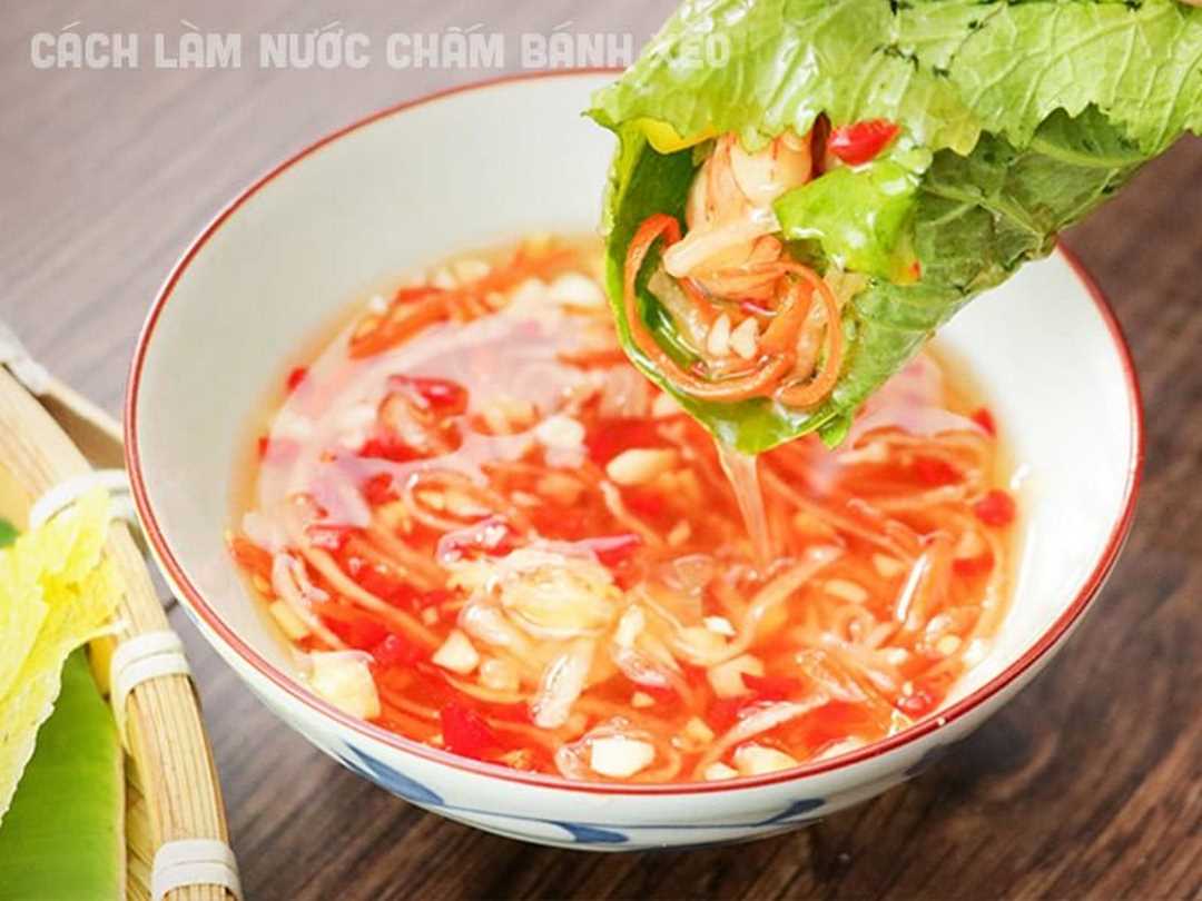 Nước mắm chấm bánh xèo Miền Nam