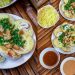 Món bánh căn ở quán Tui