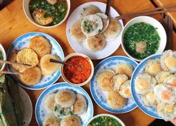 Bánh căn Vũng Tàu hay bị nhầm lẫn với món bánh khọt