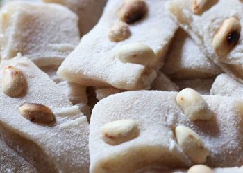 Hãy chọn Chè Lam có kích thước vừa phải.