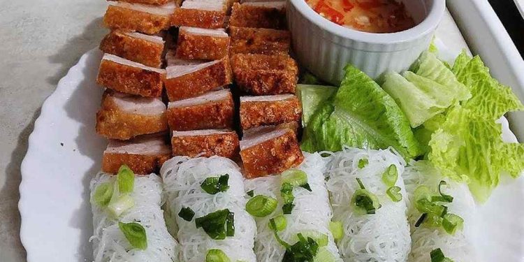 Cách trang trí bánh hỏi heo quay