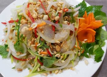 Hướng dẫn cách làm gỏi sứa thập cẩm ngon tại nhà