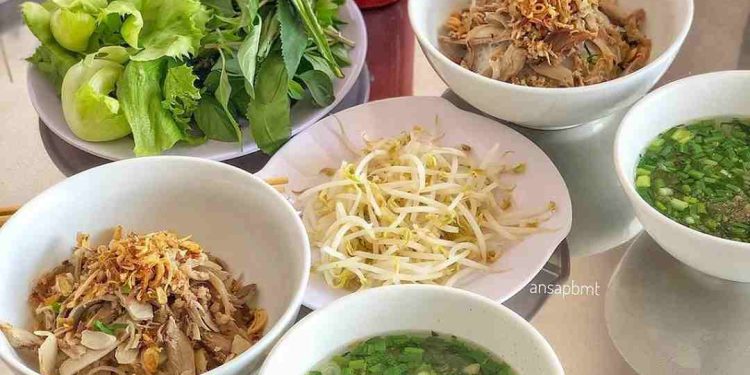 Tìm hiểu về địa chỉ bán phở khô Gia Lai tại Sài Gòn