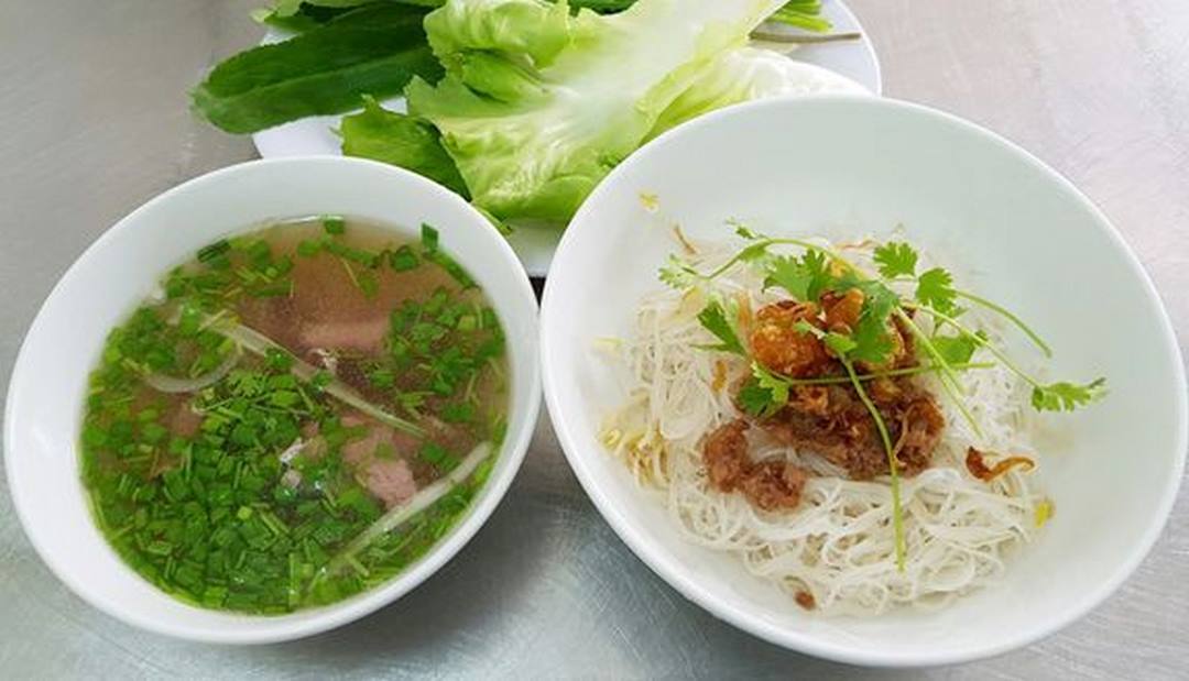 Những điều cần lưu ý khi mua phở khô Gia Lai tại Sài Gòn