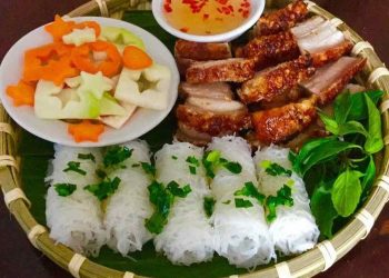 Giá trị dinh dưỡng của bánh hỏi heo quay