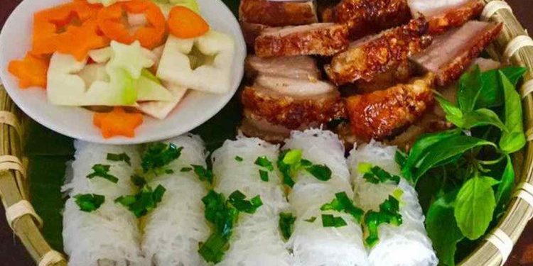 Giá trị dinh dưỡng của bánh hỏi heo quay