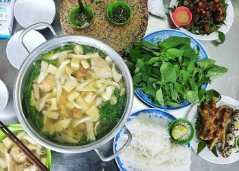 Món lẩu gà lá é có nhiều dưỡng chất hữu ích cho sức khỏe