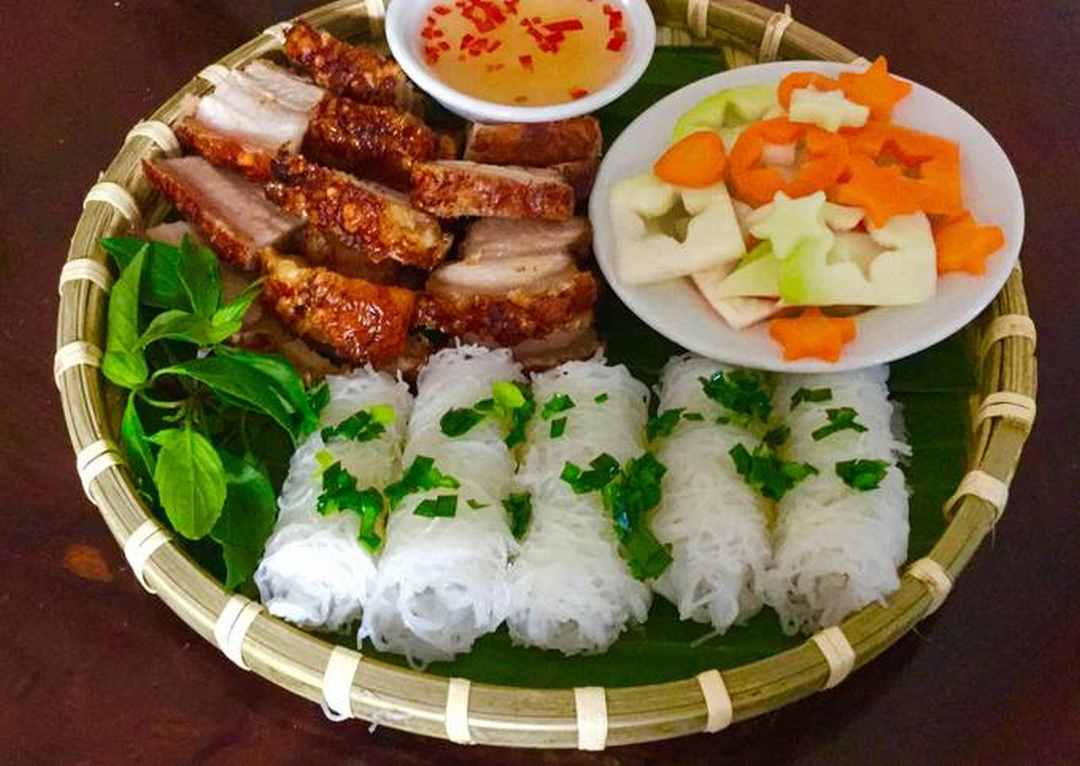 Những địa điểm bánh hỏi heo quay tại Việt Nam