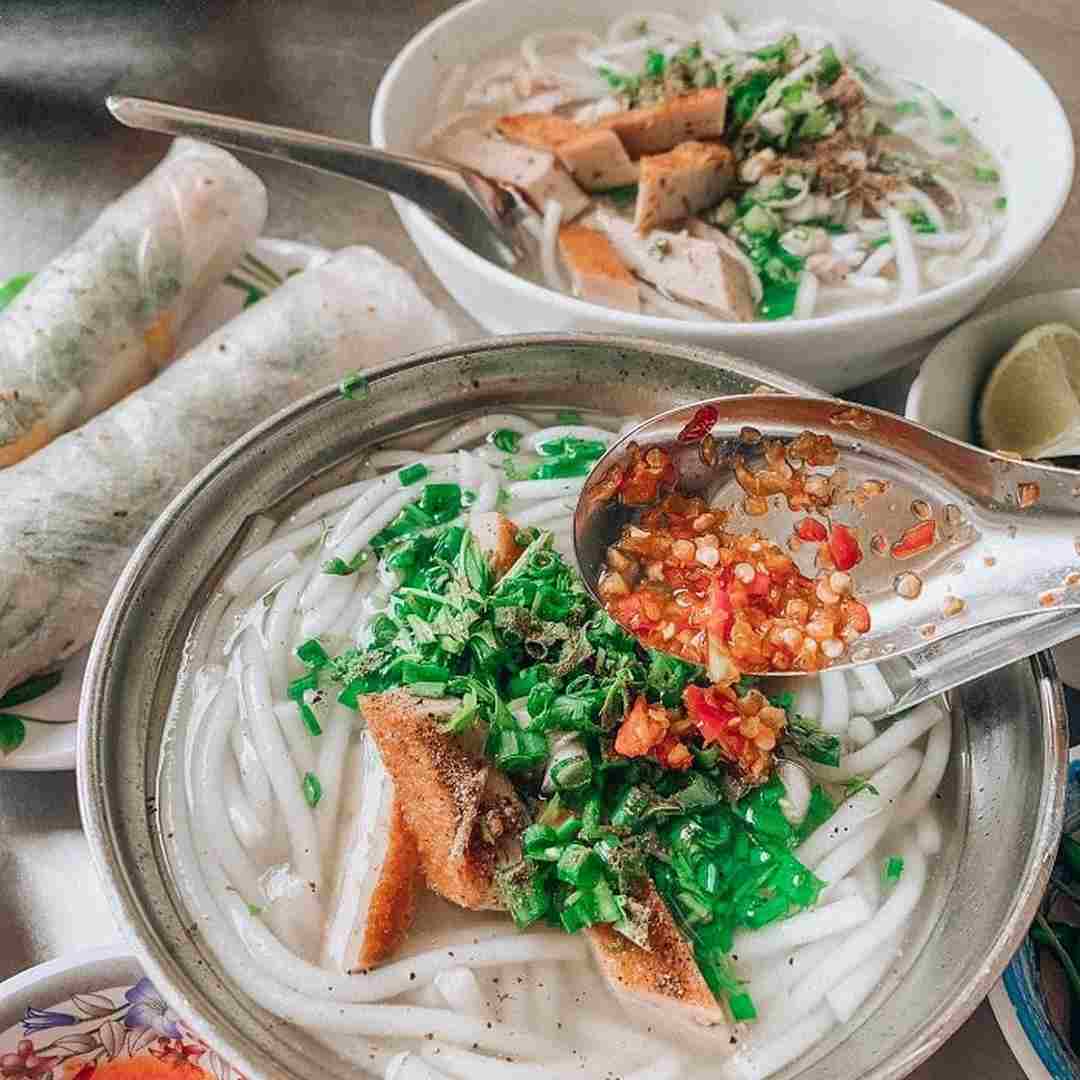 Sợi bánh canh chả cá là nguyên liệu trong các món ăn Việt Nam