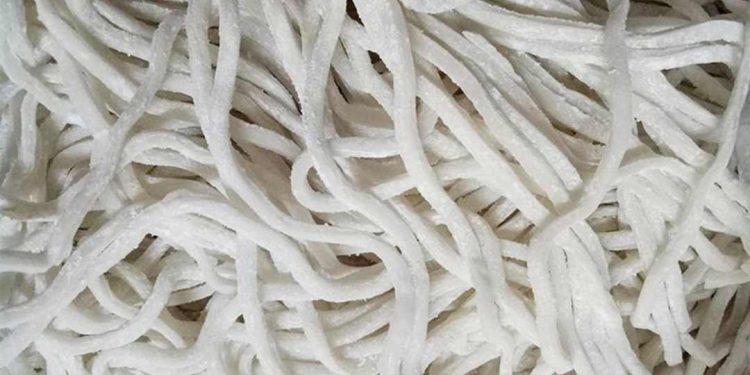 Chọn nguyên liệu để làm sợi bánh canh chả cá